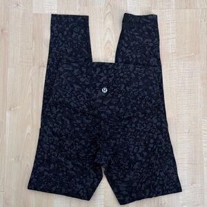 lululemon athletica Black Camo Leggings size 4